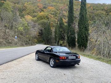 Mx5 NB  nera con Hardtop