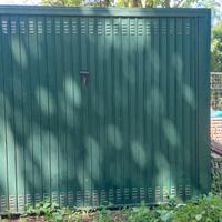 Portone basculante per garage