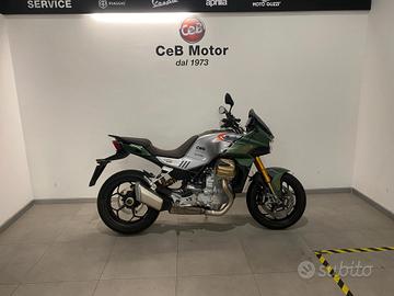 MOTO GUZZI V 100 MANDELLO S