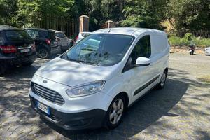 Ford Transit Courier 1.5 Diesel Euro 5b Full Opt 2