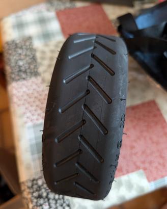 Gomma monopattino Xiaomi