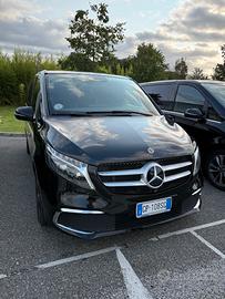 MERCEDES V250