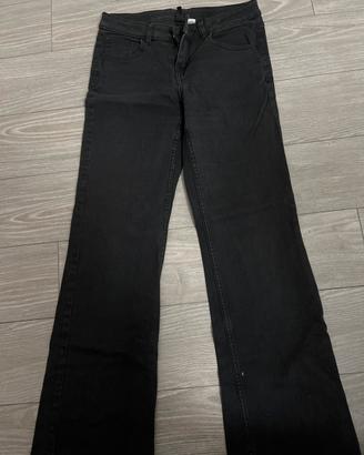 jeans a zampa