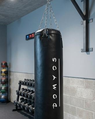 Sacco da boxe Domyos nero supporto e guantoni