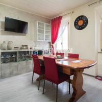 AMPIO TRILOCALE SENZA SPESE