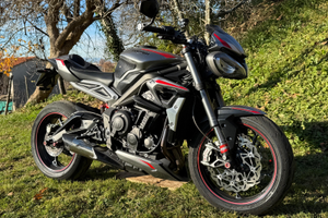Triumph Street Triple 765 RS