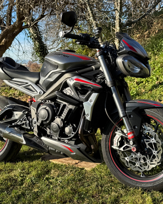 Triumph Street Triple 765 RS