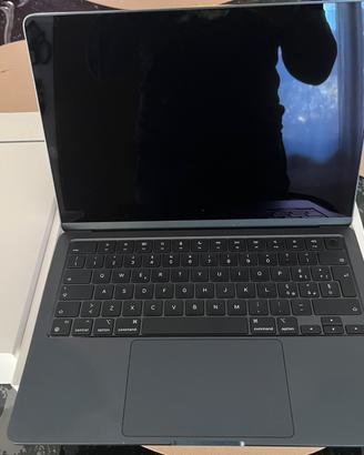 Apple macbook air M2 256gb pari al nuovo