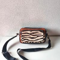 Borsa a tracolla in cavallino e non