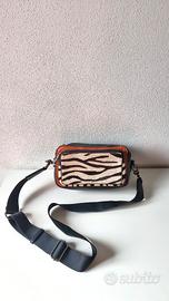 Borsa a tracolla in cavallino e non