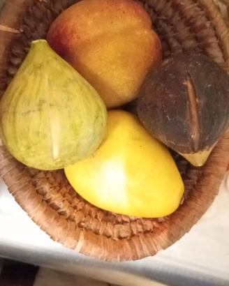 frutta in marmo vintage