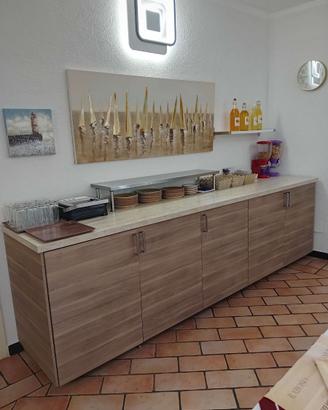 Arredo completo sala colazione B&B affittacamere