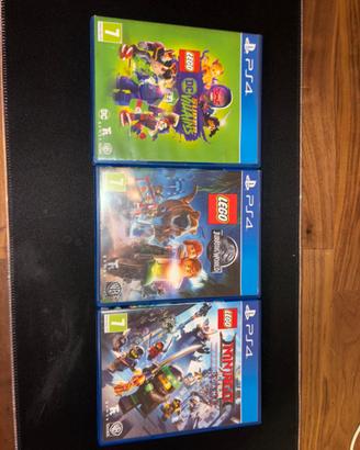 Lotto 3 Giochi LEGO per PS4