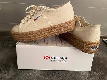 Scarpe Superga da donna