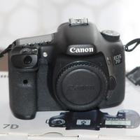 CANON 7D + BATT GRIP