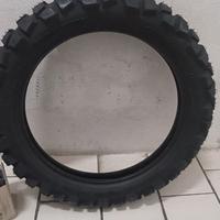 Pneumatico posteriore moto