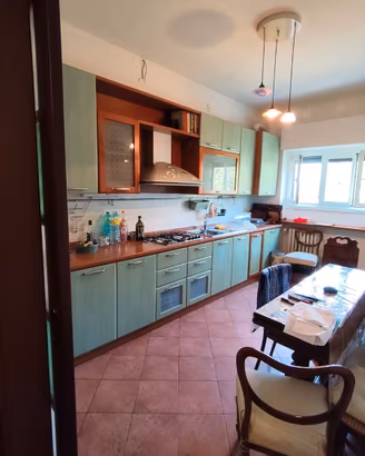 Cucina Semicomponibile Verde e Legno Completa