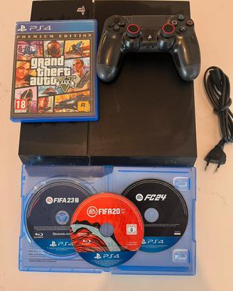 PS4 Nera 500GB + GTA 5 e 3 FIFA