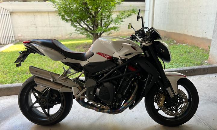 MV Brutale 1090R