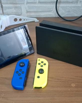 Nintendo Switch prima serie  