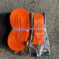 Cinghia di ancoraggio con cricchetto