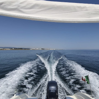 Barca a motore senza patente nautica