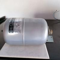 VASO ESPANSIONE SANITARIO RIELLO