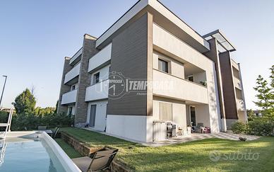 Trilocale del 2022 con Giardino di 242 mq in class