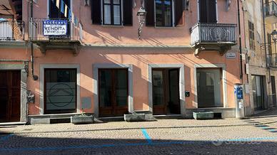 Locale commerciale in pieno centro