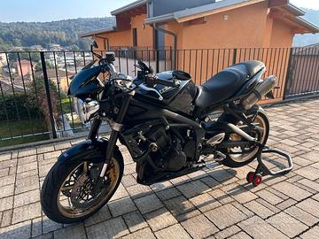 Triumph Street Triple - 2012