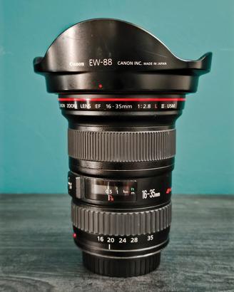 Canon EF 16-35 f/2.8 L II USM