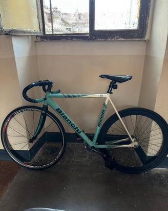 Bici scatto fisso 