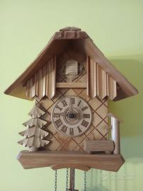 Orologio a Cucù in Legno della Foresta Nera