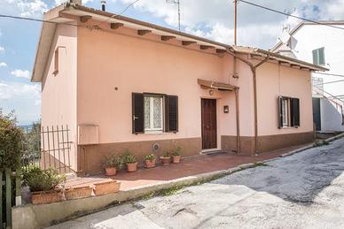 Villetta singola al Poggio