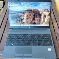 Notebook HP 250 G8 15", Intel i5 8 GB RAM 256 GB