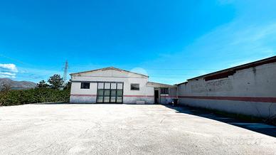 CAPANNONE A AVEZZANO