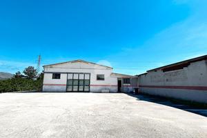 CAPANNONE A AVEZZANO