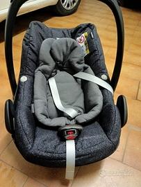 Seggiolino auto bebè confort