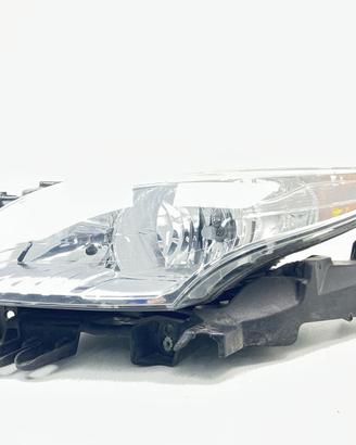 FARO ANTERIORE SINISTRO RENAULT Megane III 2606059
