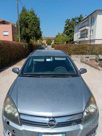 OPEL ASTRA SW 1.7 DIESEL, 287.000 KM,PREZZO 800€