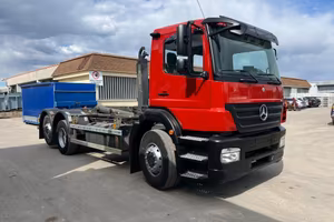 MERCEDES-BENZ MERCEDES 2533 SCARRABILE PNEUMATIC