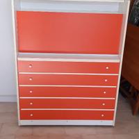 Mobile con scrivania richiudibile