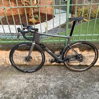 Bici da corsa 3t strada seconda gen