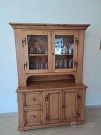 vetrina antica restaurata