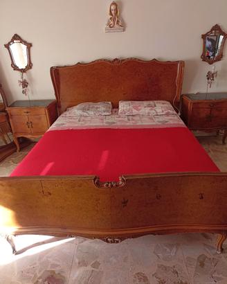 stanza completa da letto stile CHIPPENDALE 