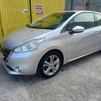 PEUGEOT 208 serie 1.2 VTi 82 CV 3 porte Allure