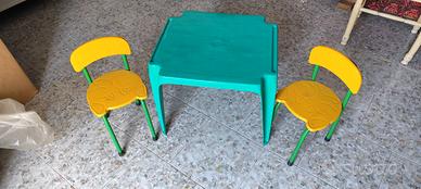 sedie gatto e tavolino