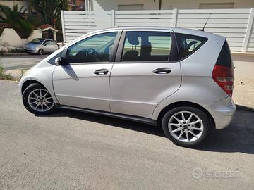 MERCEDES Classe A (W/C169)