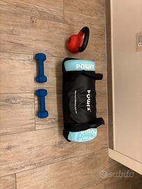 Sandbag 10 kg e Kettlebell 8 kg