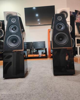 Wilson Audio Sabrina X & Estelon Aura diffusori 